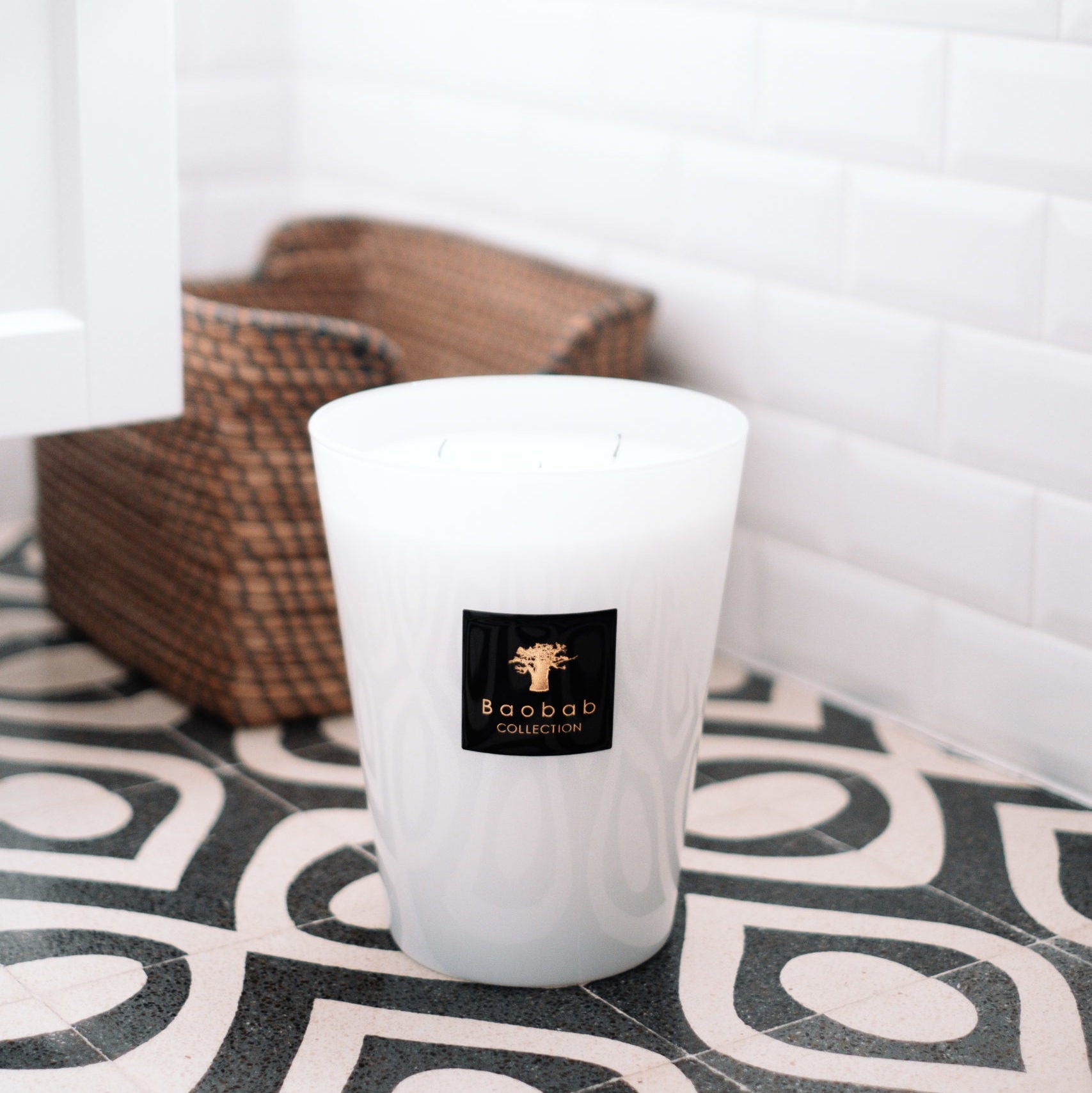 Bougie Les Prestigieuses - Pierre de Lune MAX10 - Carré Lumière