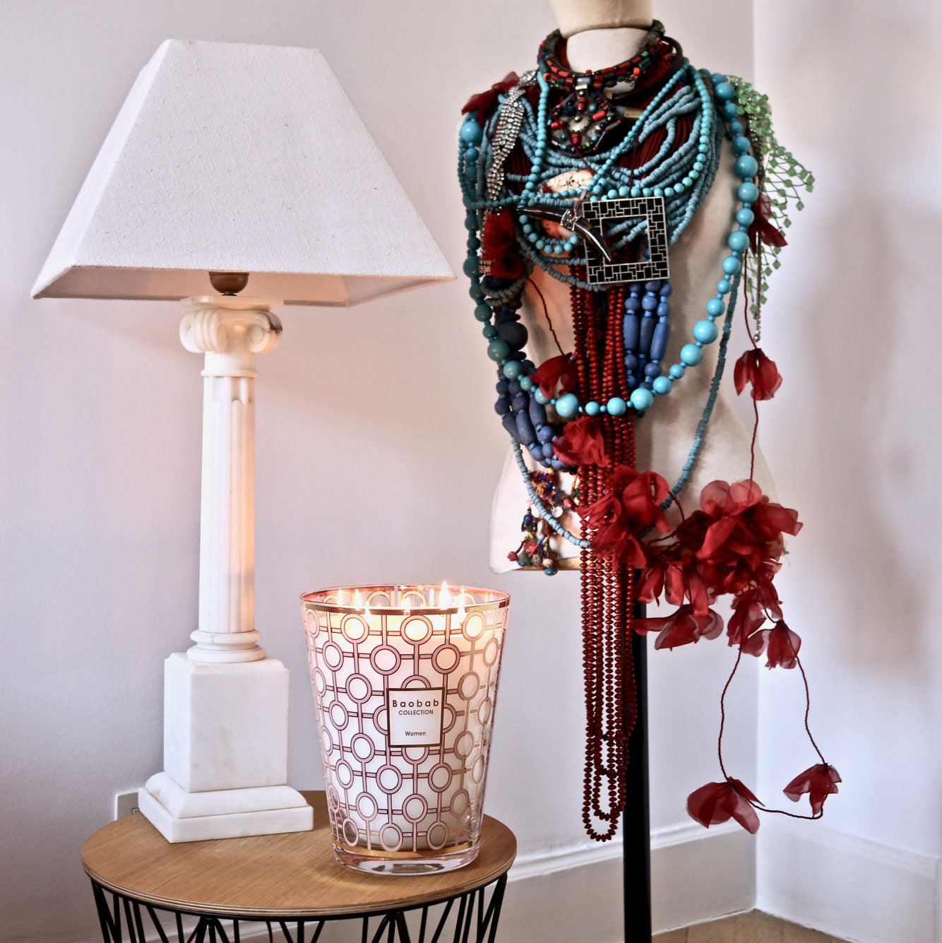 Bougie Women MAX16 - Carré Lumière