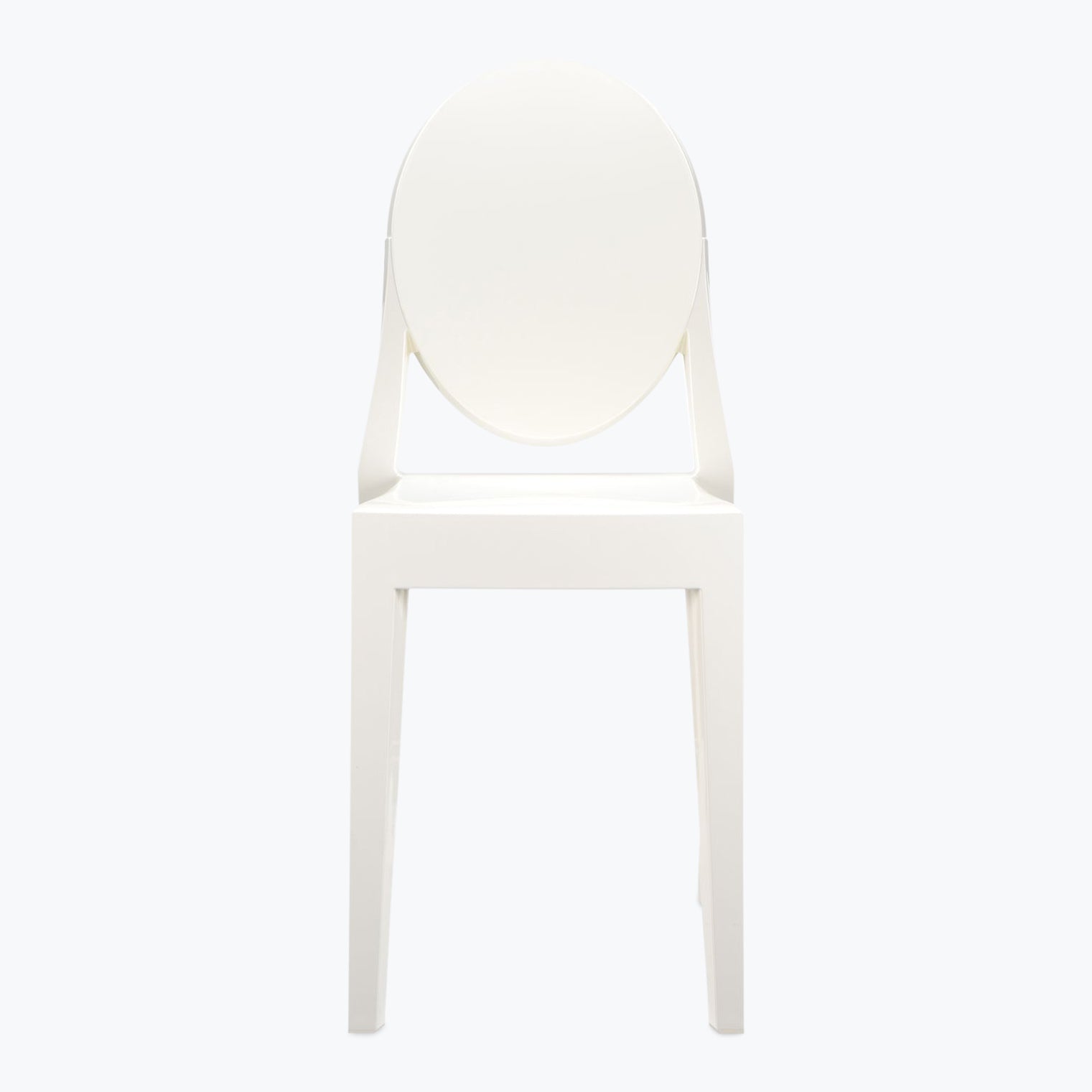 Chaise Victoria ghost - Carré Lumière
