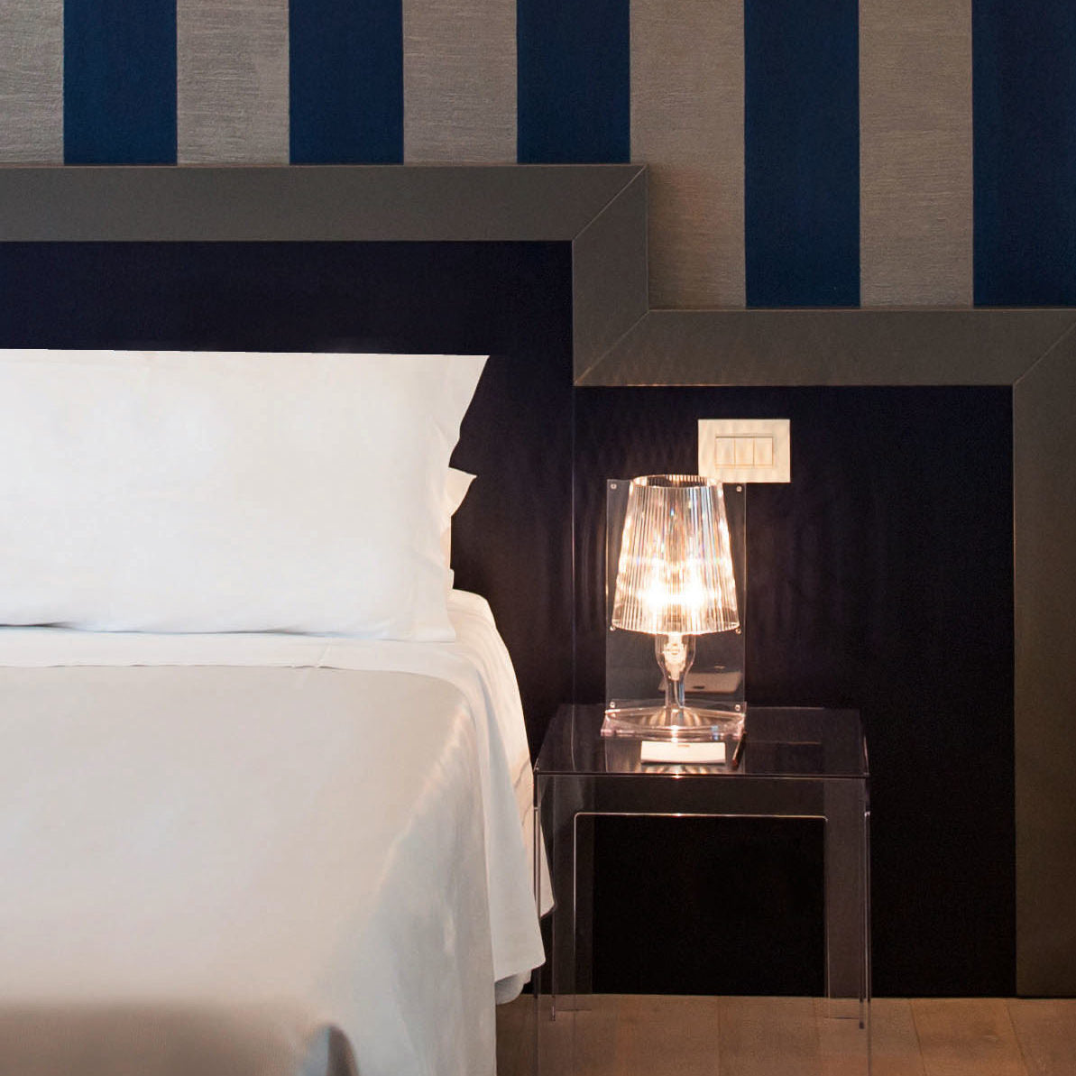 Lampe de table Take - Carré Lumière