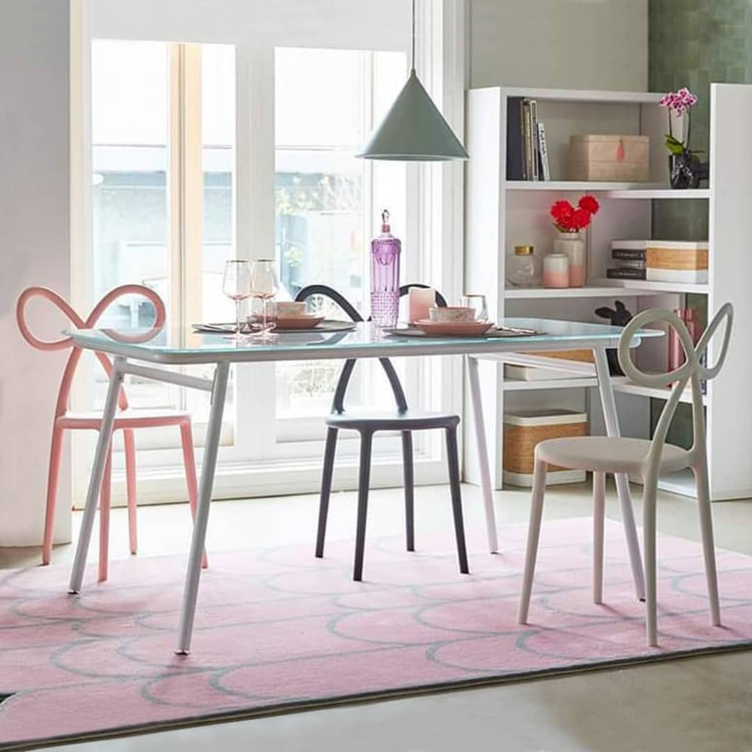 Ribbon chair - Carré Lumière