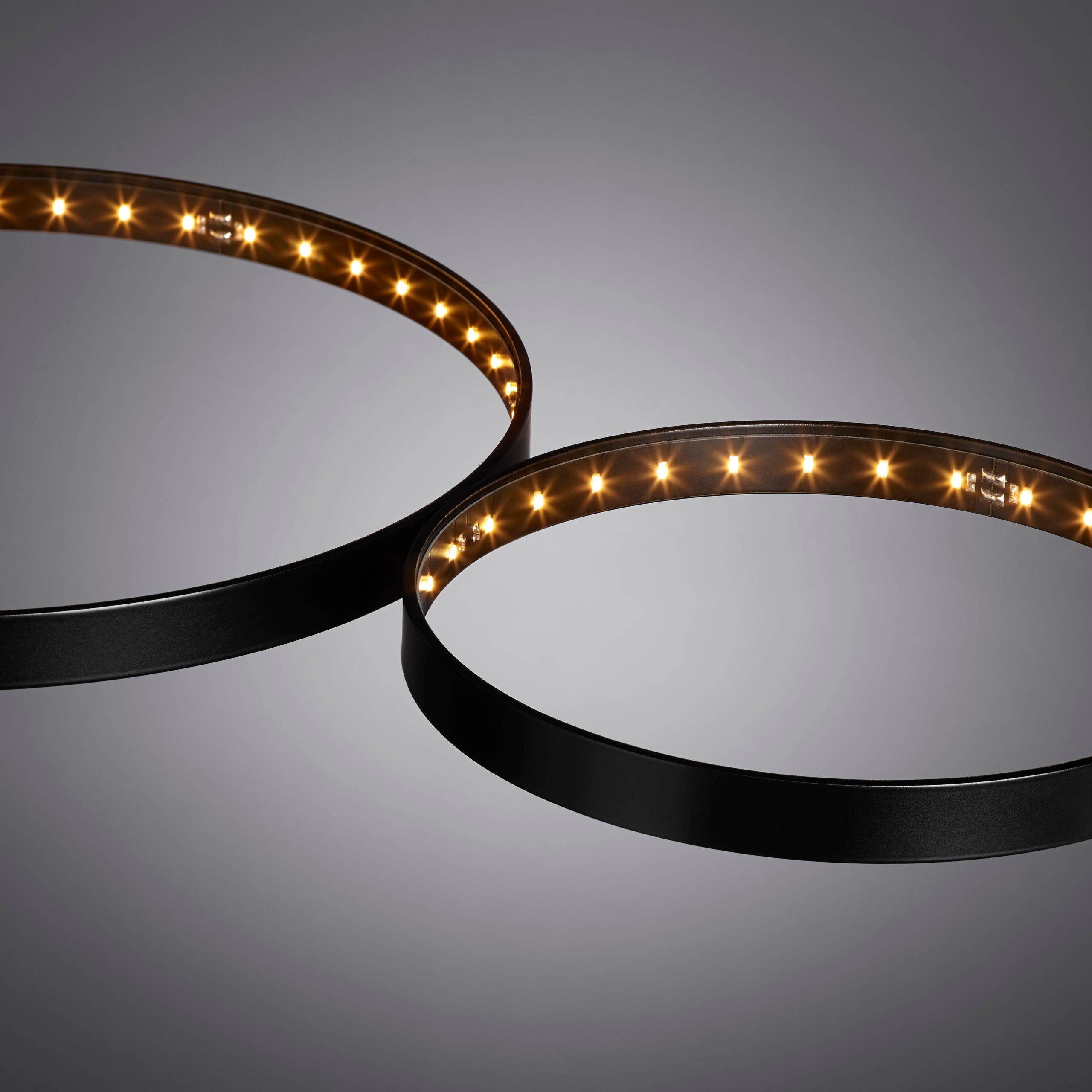 Suspension Super 8 - Carré Lumière
