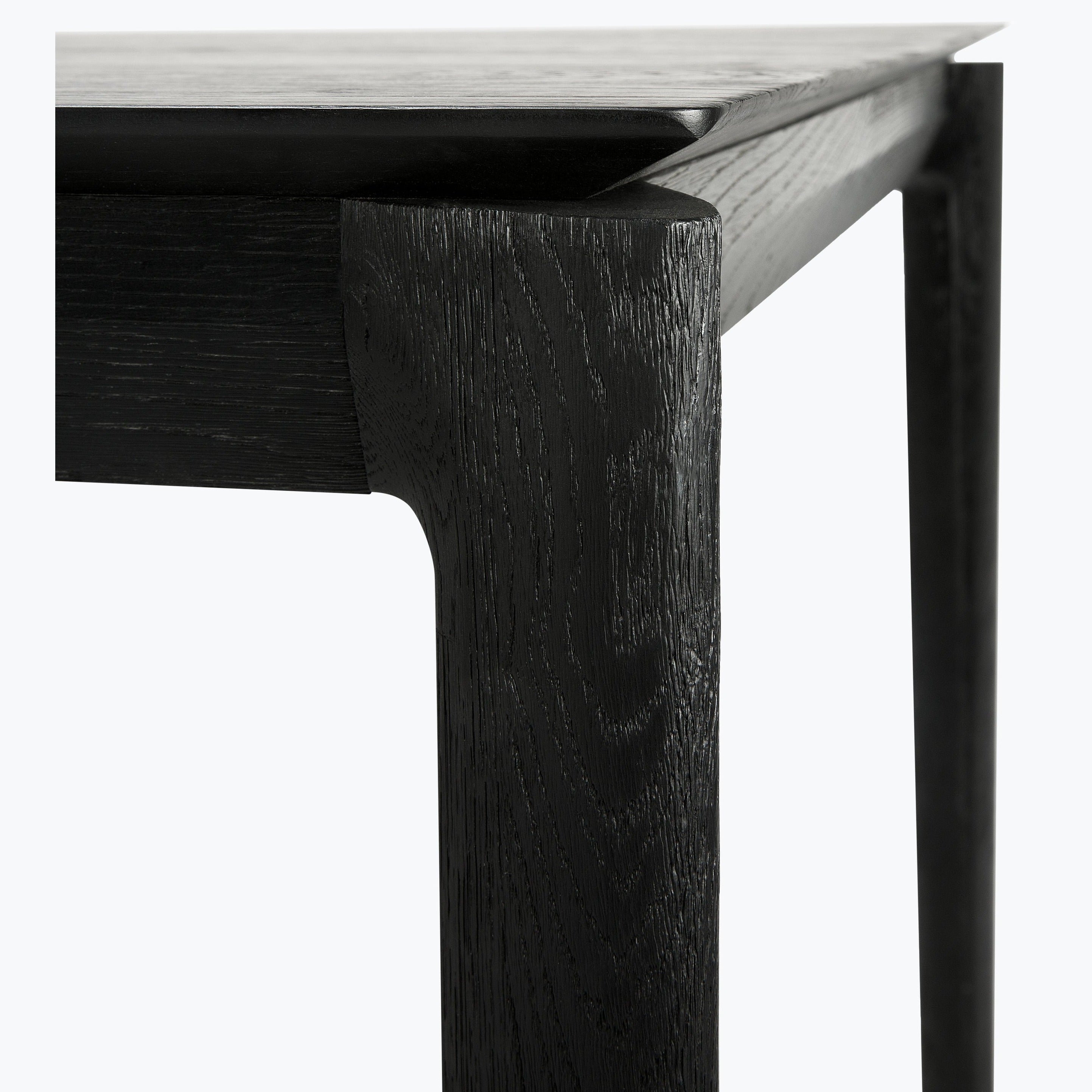 Table de repas Bok en chêne noir 140 x 80cm - Carré Lumière