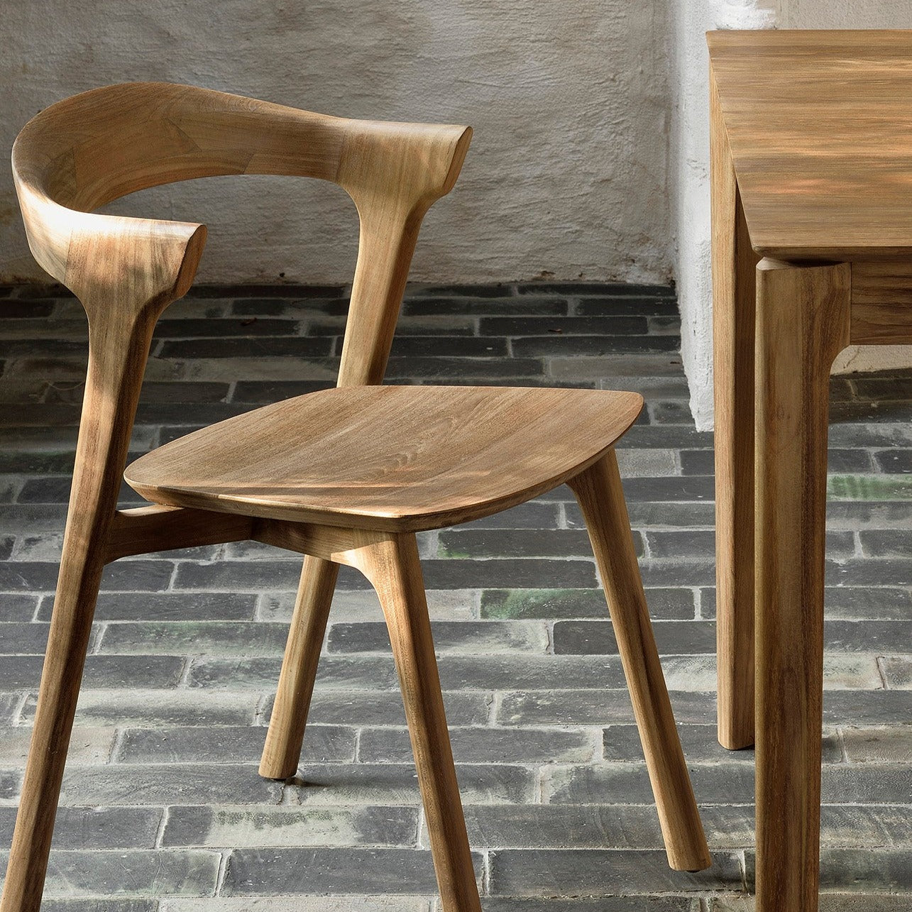 Table de repas Bok en Teck 220 x 95cm - Carré Lumière