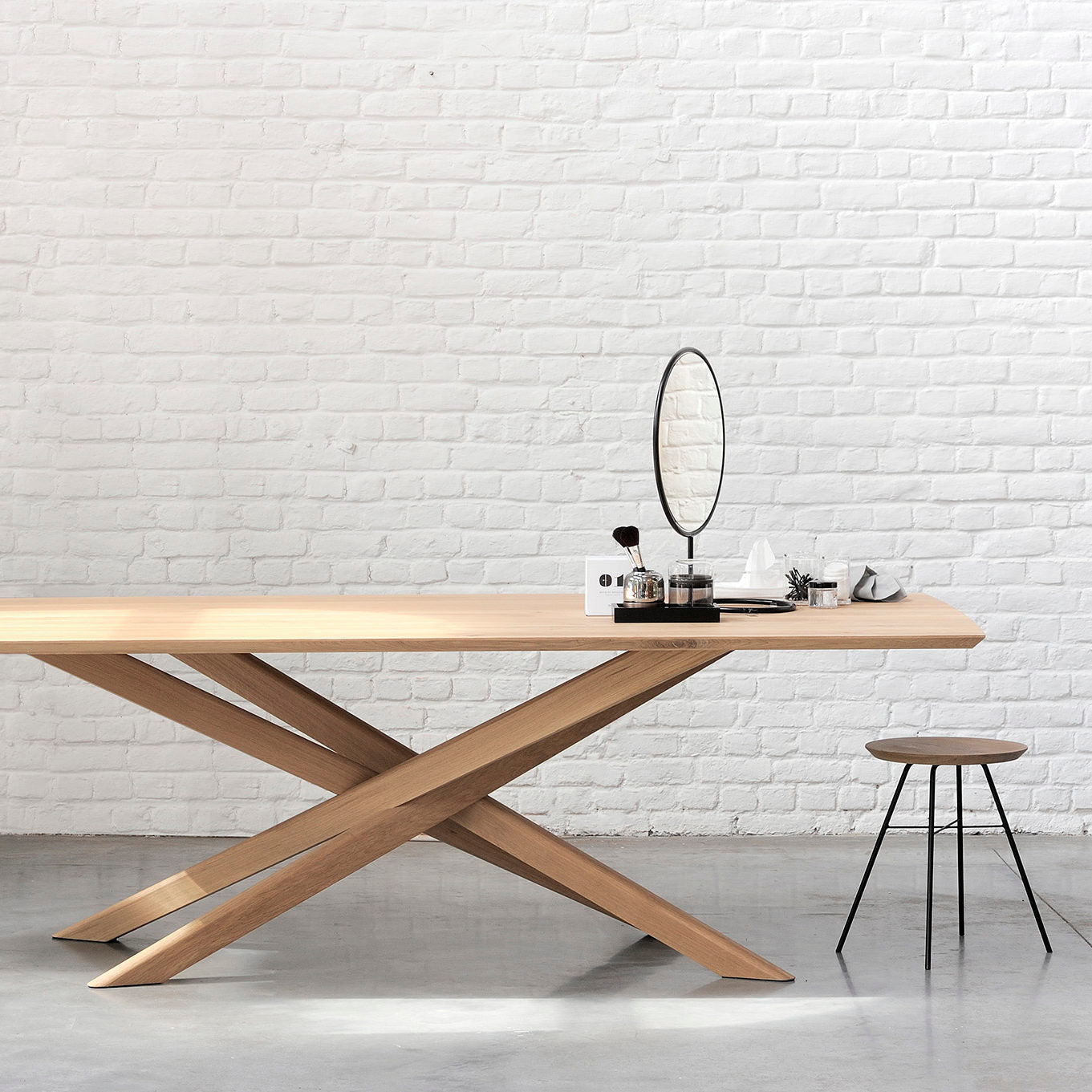 Table de repas Mikado rectangulaire en chêne 280cm - Carré Lumière