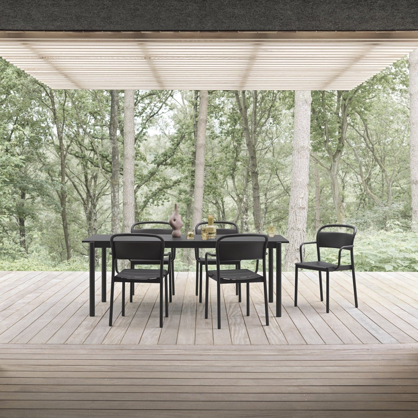 Linear Steel table de jardin 140 cm - Carré Lumière